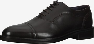 Baldessarini Lace-Up Shoes in Black: front