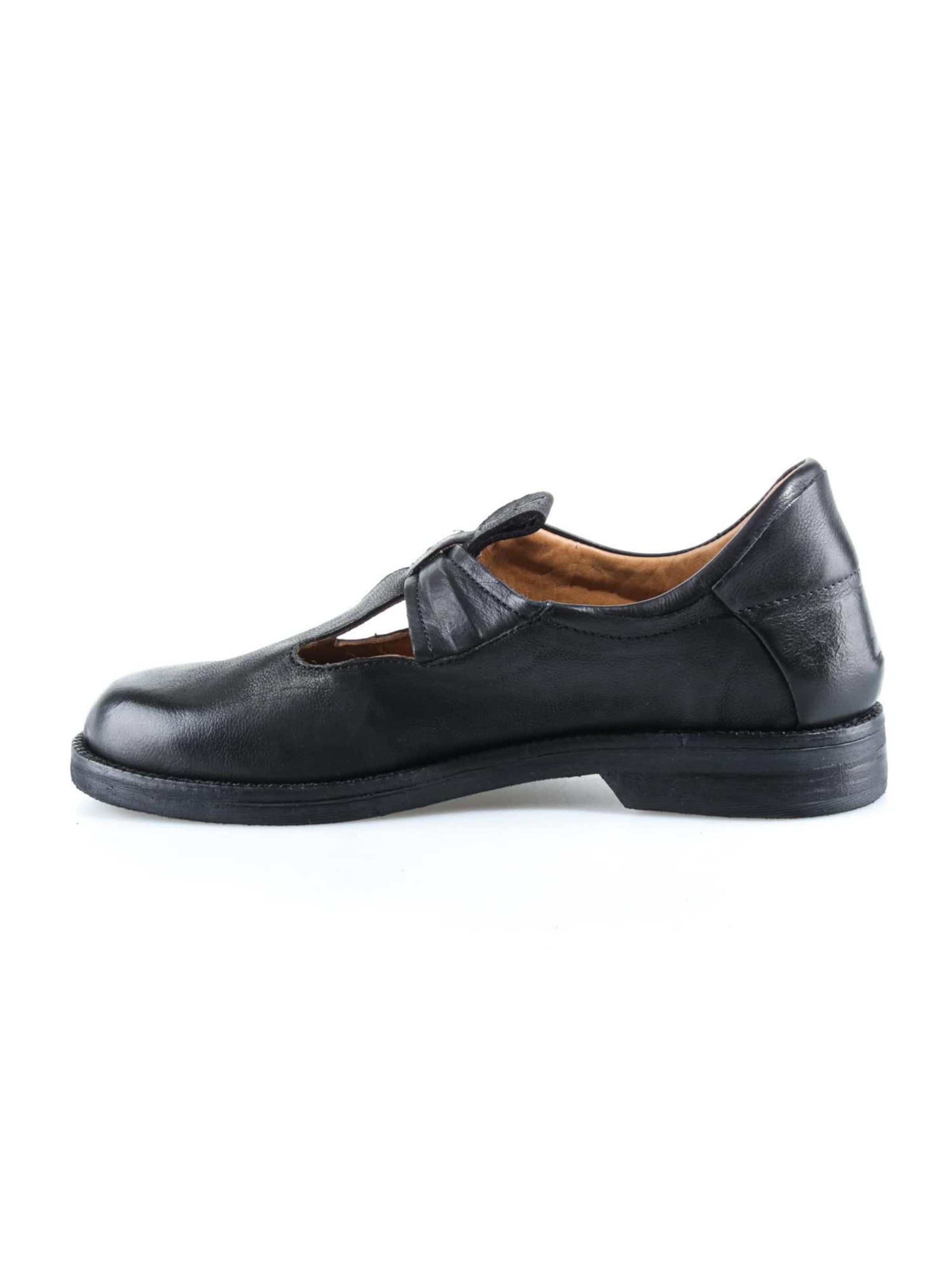 Mocassino ' ALISTAIR ' in 36 A.S.98 di colore nero, Visualizzazione prodotti