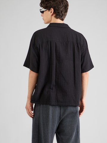 GAP Comfort Fit Skjorte i sort: tilbage