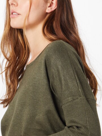 Pullover 'Mila' di SAINT TROPEZ in verde