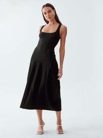 Willa Knit dress 'Prinny' in Black: front
