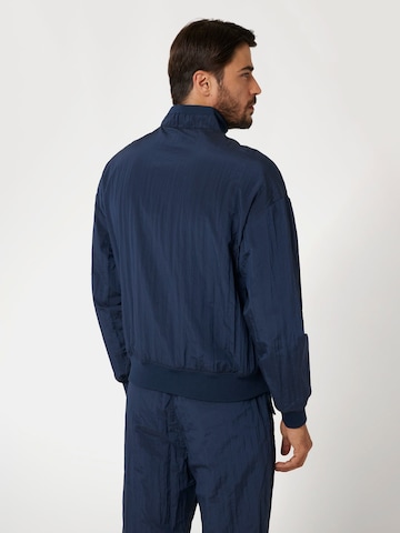 GUESS Between-Season Jacket in Blue