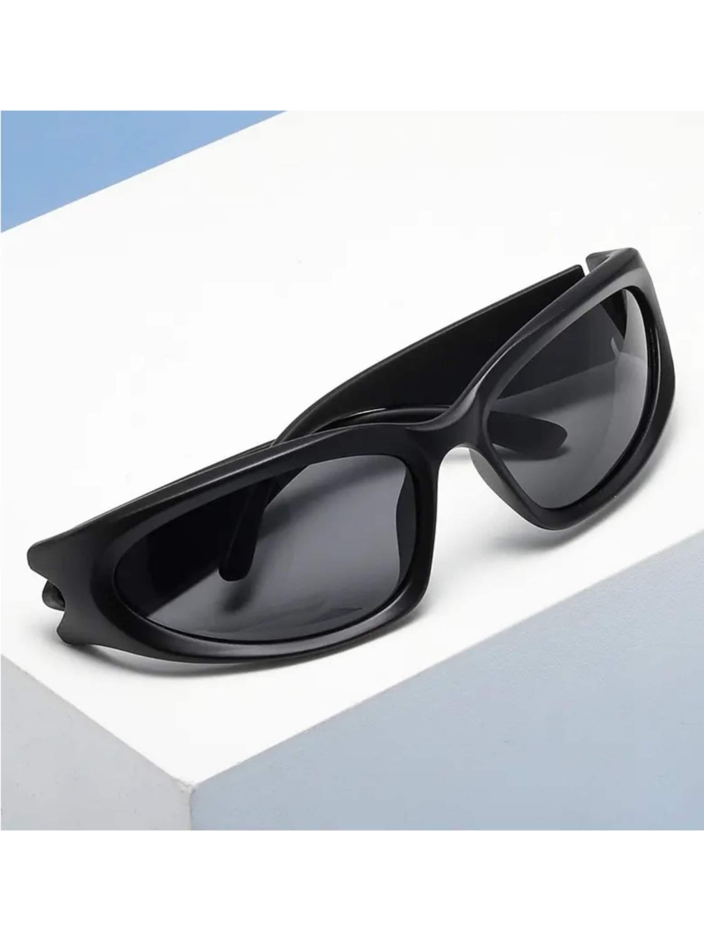 VEYREY Sunglasses 'Sonnenbrillen Yolzalgil' in Black