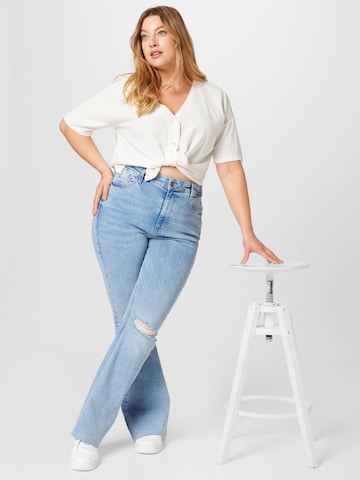 River Island Plus Flared Jeans i blå