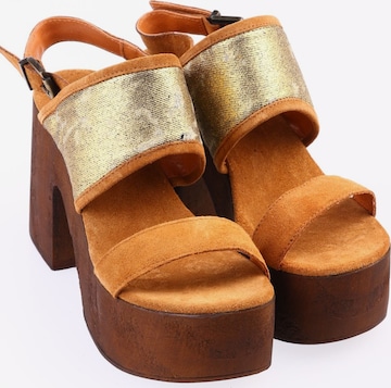 Get it Sandals & High-Heeled Sandals in 38 in Brown: front
