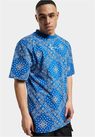 T-Shirt Karl Kani en bleu : devant