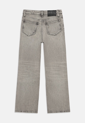 Calvin Klein Jeans Loosefit Jeans i grå