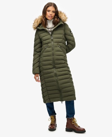 Superdry Tussenmantel in Groen: voorkant