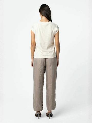 Regular Pantaloni de la Coster Copenhagen pe maro