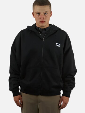 HEFTYKA Sweatjacke‌‌‌‌ in Schwarz