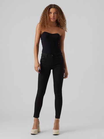 Skinny Jean 'Alia' VERO MODA en noir : devant