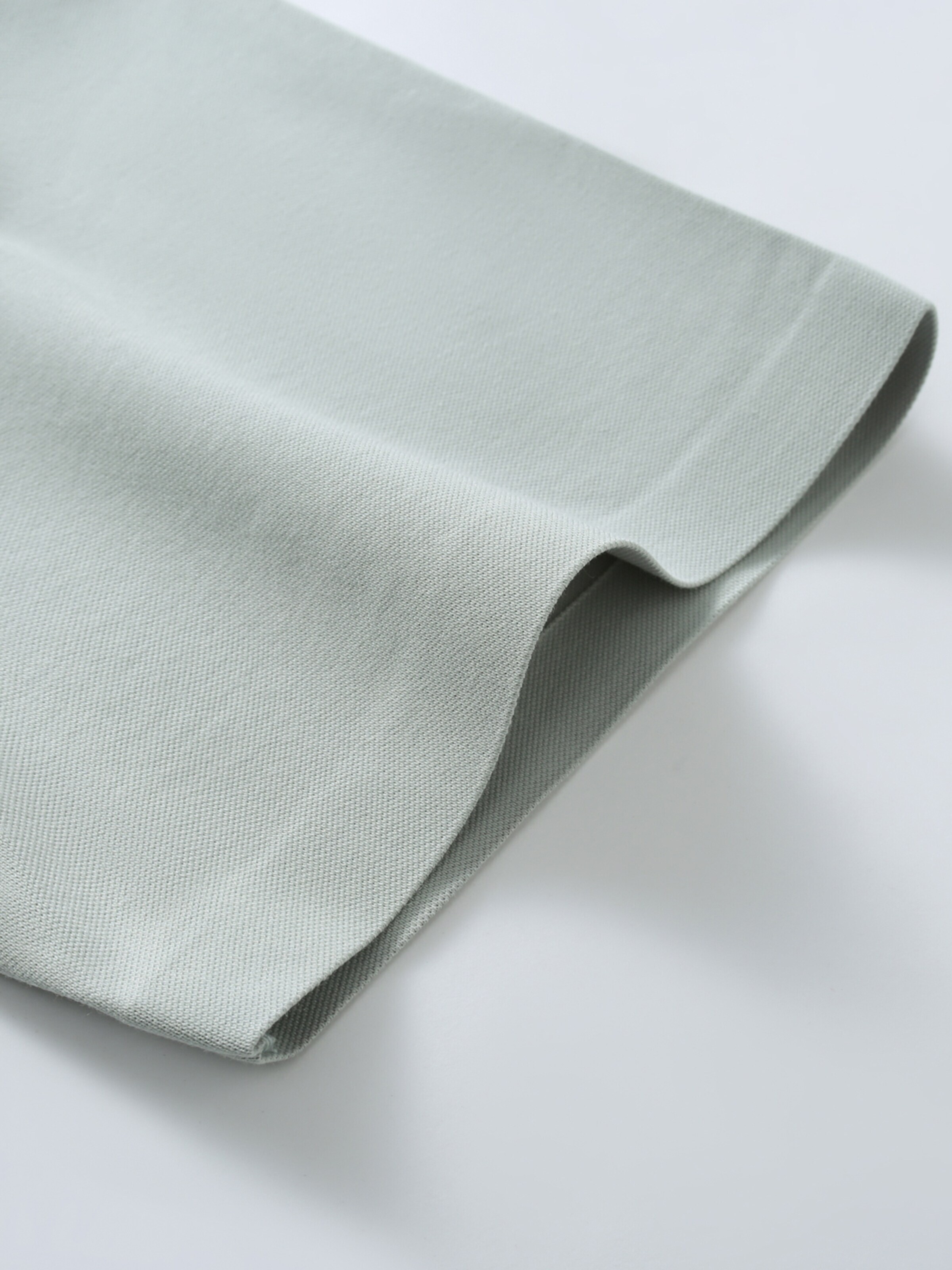 ALLTHEMEN Shirt 'Schimmer' in Grey