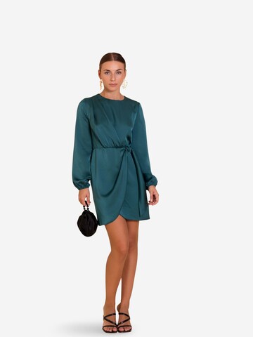 THE-ARE Jurk in Groen