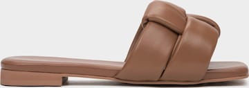 Estro Sandaal '502-104' in Bruin: voorkant