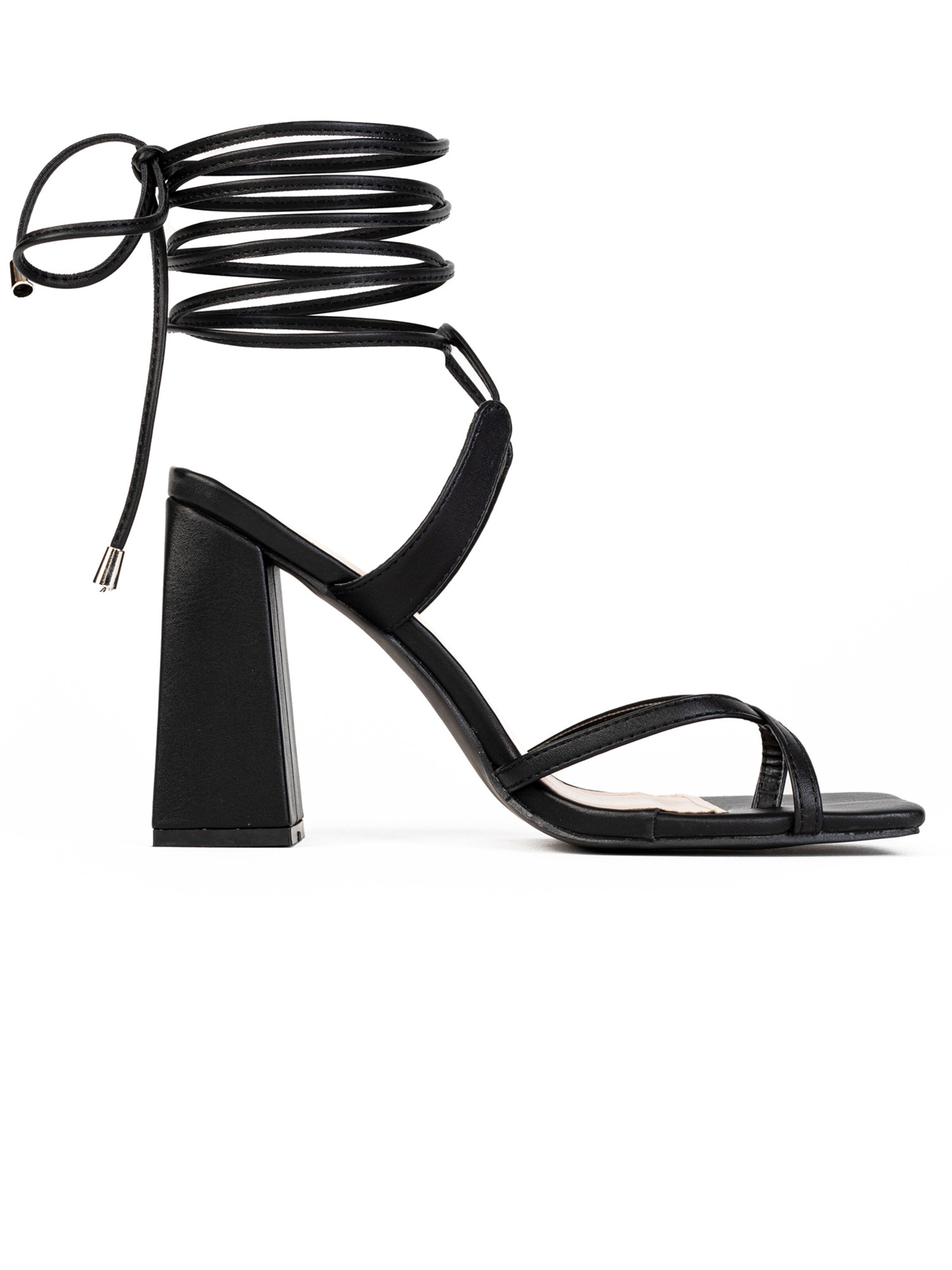 juoda Celena Šlepetės per pirštą 'Chenaya'