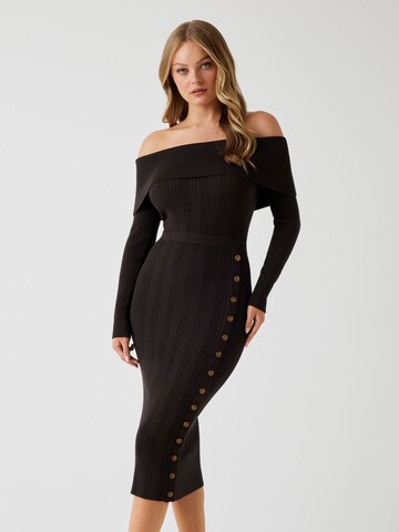GUESS Knitted dress in Brown: front
