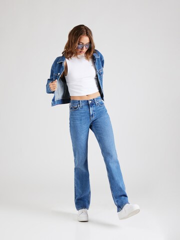 Tommy Jeans Regular Jeans 'MADDIE' in Blau