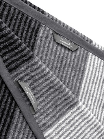 Lashuma Towel 'Helsinki' in Grey