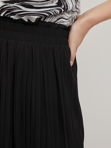 VILA Skirt 'SAFFA' in Black