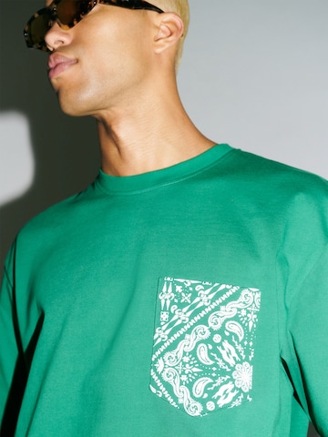 Pacemaker قميص 'Adrian' بلون أخضر