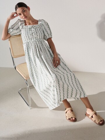 Next Kleid in Weiß: Vorderseite