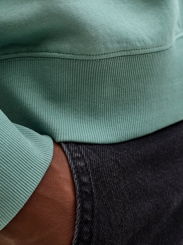 JACK & JONES Μπλούζα φούτερ 'JJESTAR' σε πράσινο
