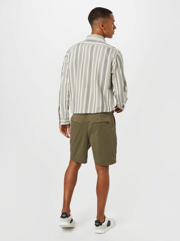 HOLLISTER - Regular Calças chino em verde