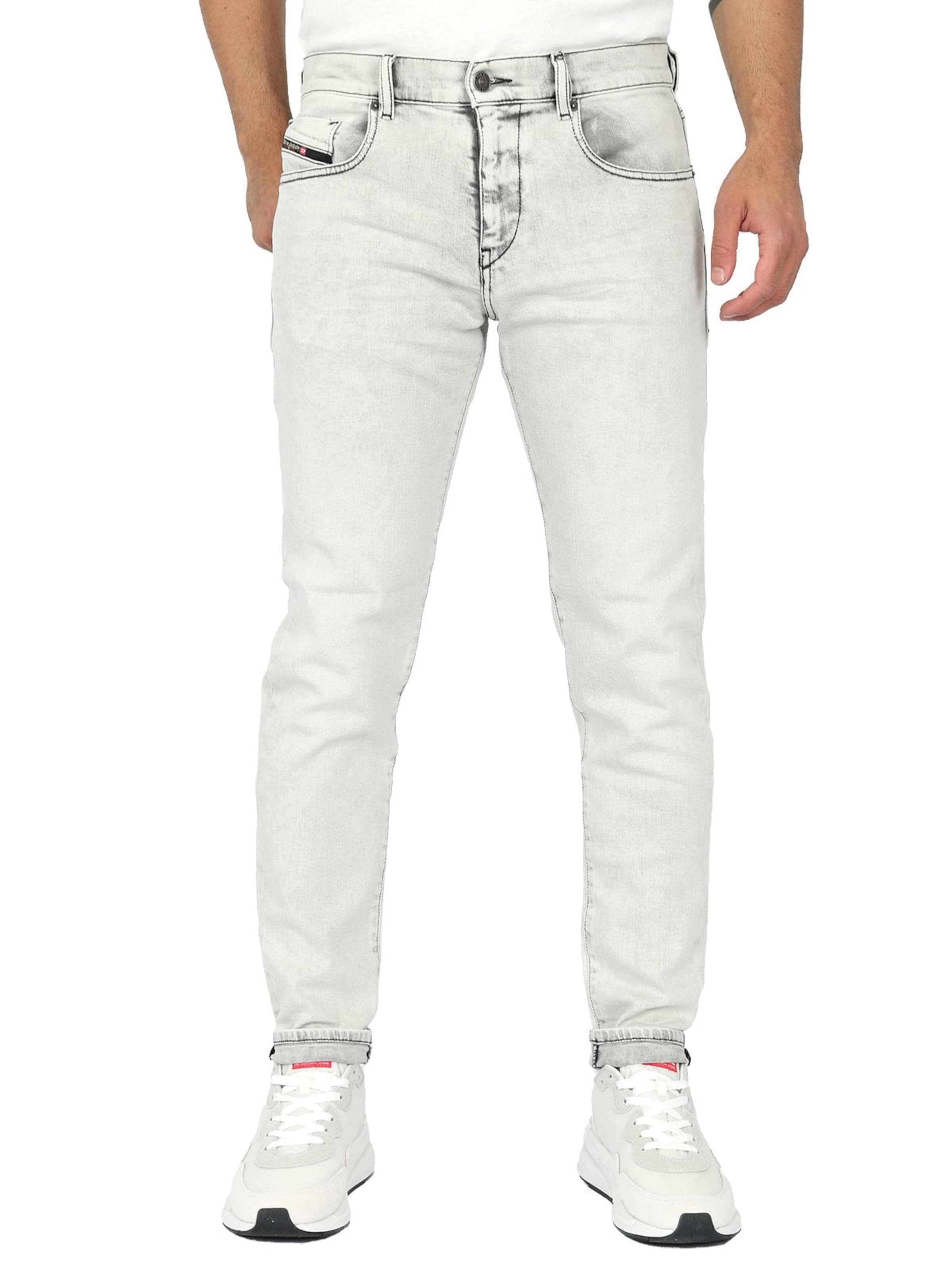 Coupe slim Jean 'D-STRUKT' DIESEL en argent