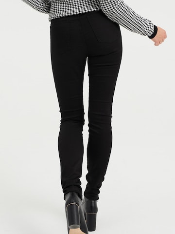 WE Fashion Skinny Jeans i svart