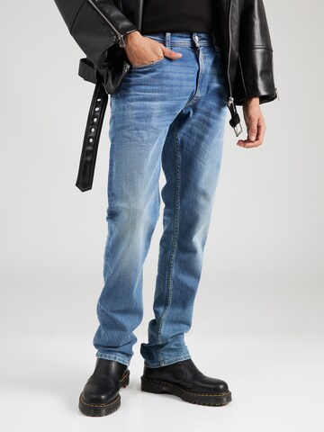 REPLAY Regular Jeans 'ROCCO' in Blauw: voorkant