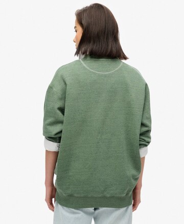 Superdry Sweatshirt 'Essential' in Grün
