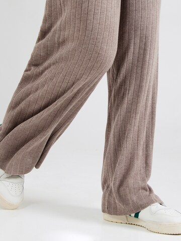 ONLY - Pierna ancha Pantalón 'ONLTARA' en gris