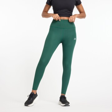 new balance Sporthose in Grün: Vorderseite