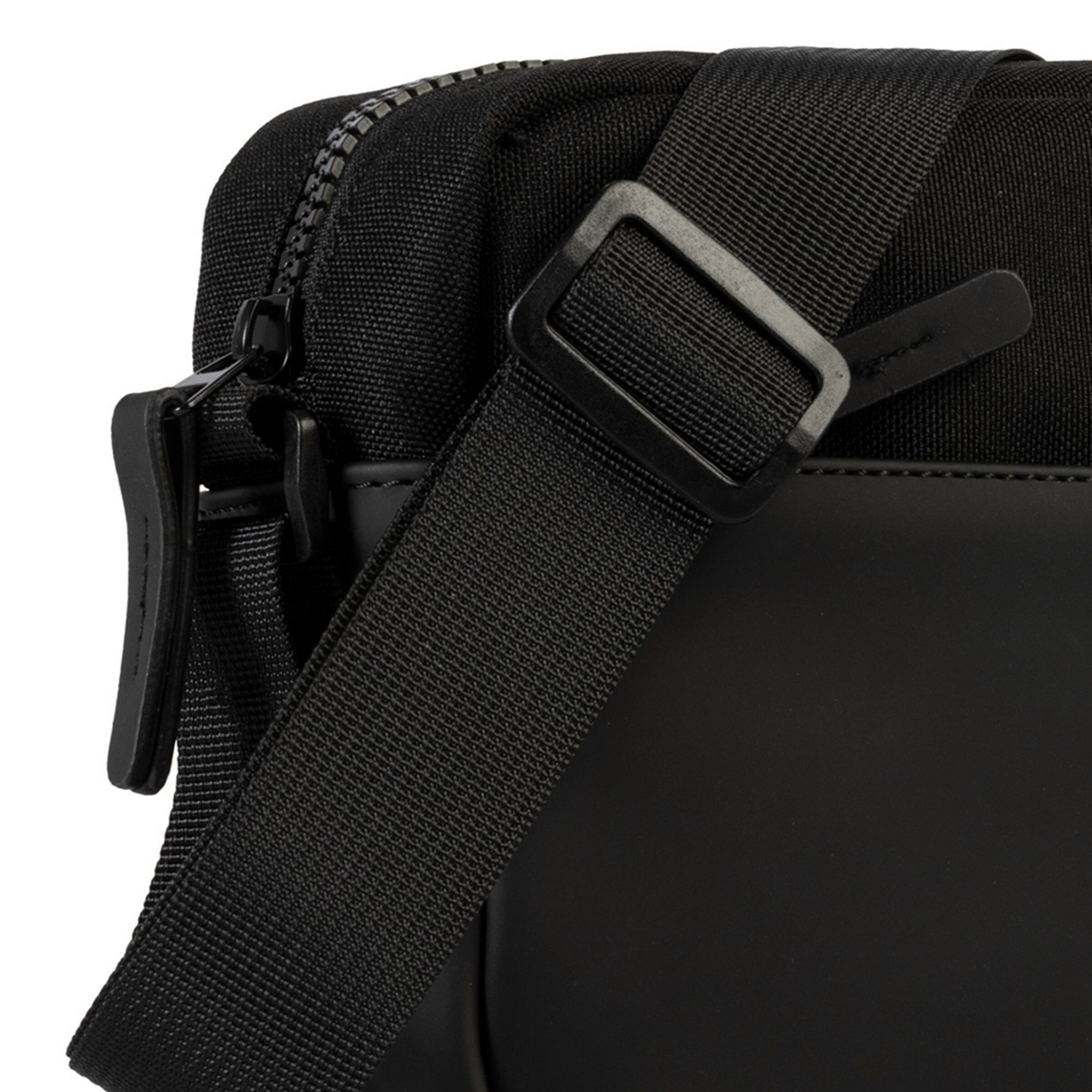 Borsa a tracolla di BENCH in nero