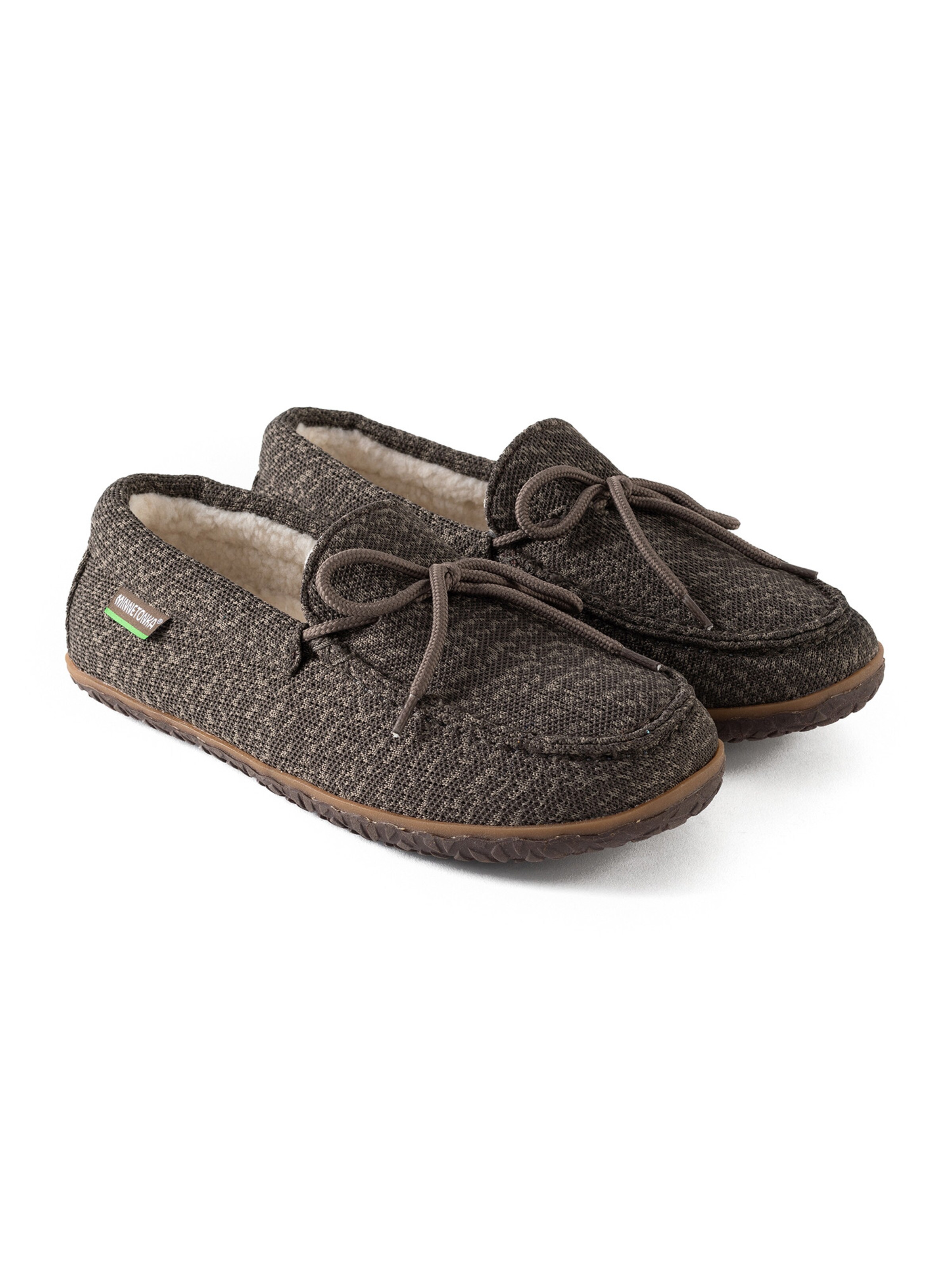 Mocassino 'Eco Oak' di Minnetonka in marrone