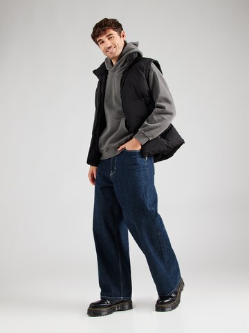 Bluză de molton 'ESSENTIALS' de la Abercrombie & Fitch pe negru