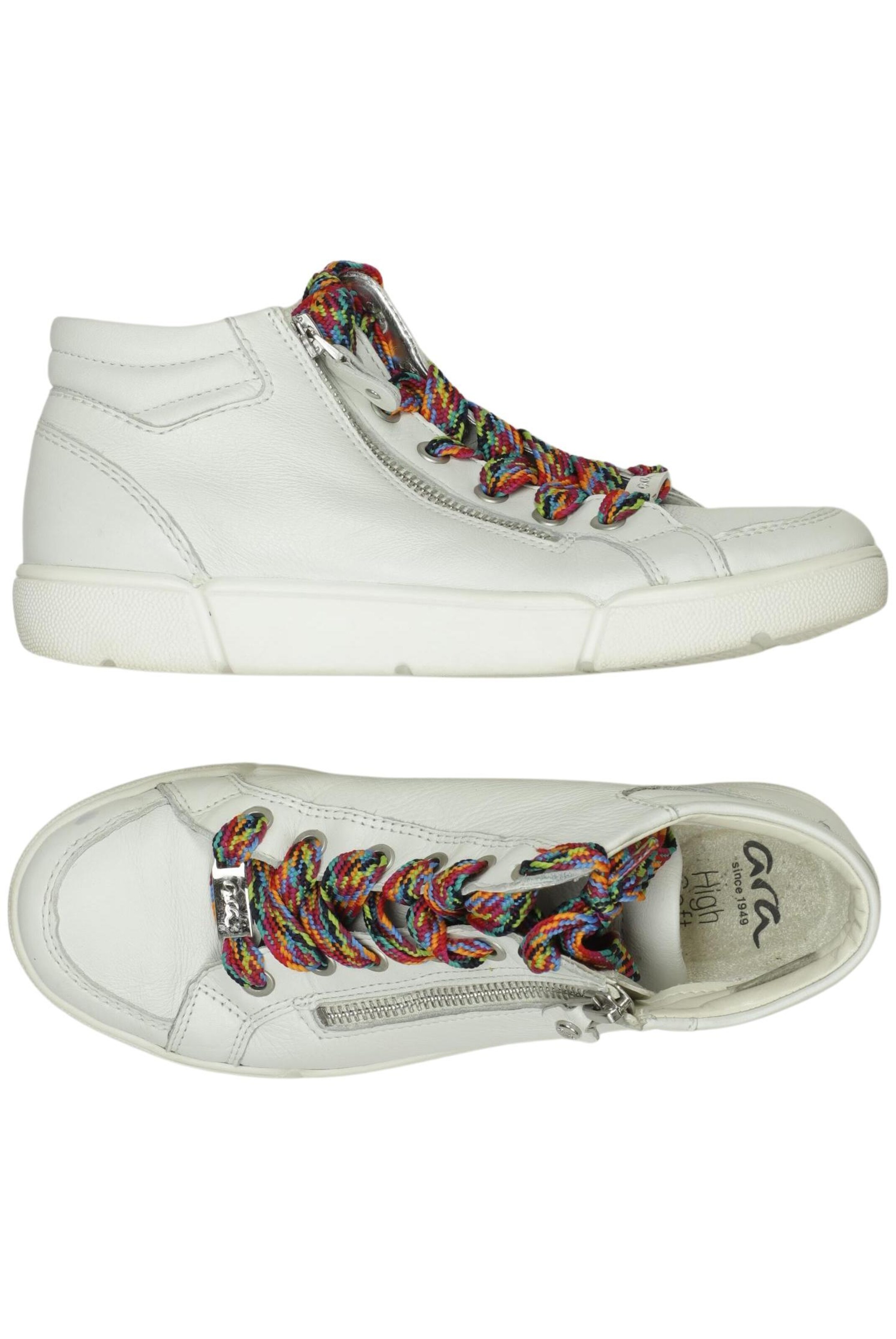 ARA Flats & Loafers in 37 in White: front