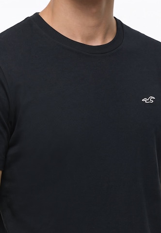 HOLLISTER Paita 'INT'L EXCLUSIVE' värissä musta