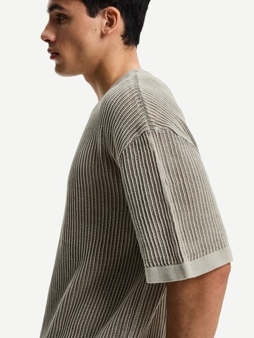 Bershka Shirt in Grey