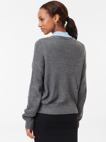 Trendyol Knit Cardigan in Grey