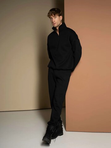 cut my fashion Tracksuit 'Paulius' in Black