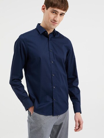 WE Fashion Slim fit Button Up Shirt in Blue: front