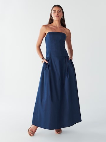 BWLDR Avondjurk 'MIA' in Blauw: voorkant