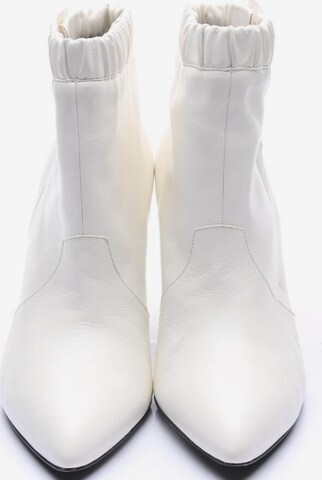 Céline Dress Boots in 41 in White