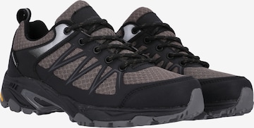 ENDURANCE Flats 'Ariya' in Black