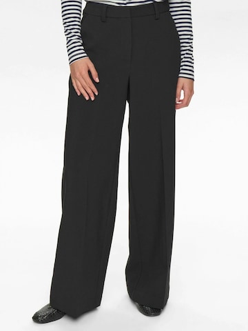 NÜMPH Regular Hose 'ALMUT' in Schwarz: Vorderseite