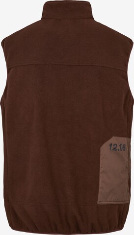 Twelvesixteen 12.16 Vest in Brown