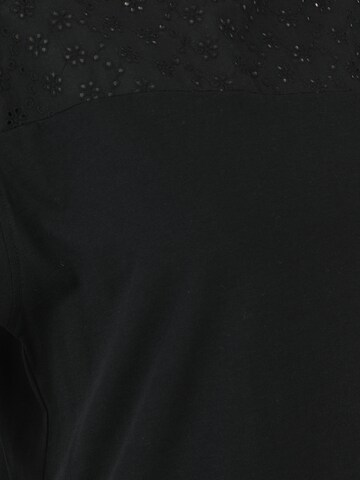 Vero Moda Petite - Camiseta 'KAYA' en negro
