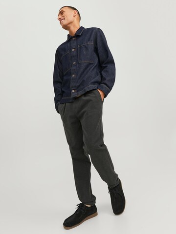 JACK & JONES Tapered Pleat-Front Pants 'Ace Harvey' in Grey