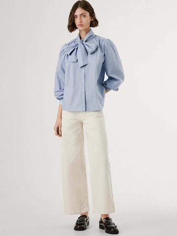 Pepe Jeans Blouse 'Loratycy' in Blauw
